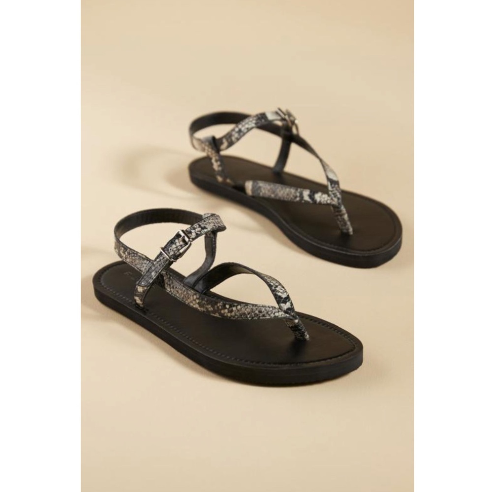 Anthropologie Pilcro Toe-Strap Sandals in Black & White Pattern